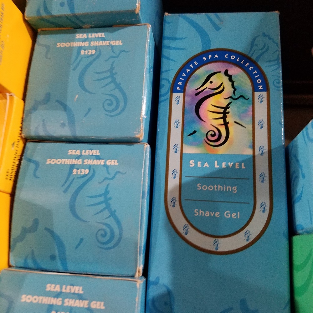 Mary Kay (1)SEA LEVEL Women's SHAVING GEL